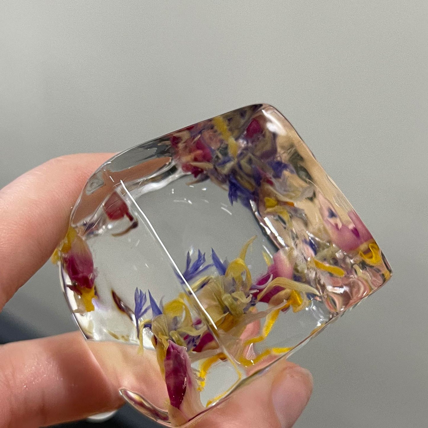FLORAL CUBES