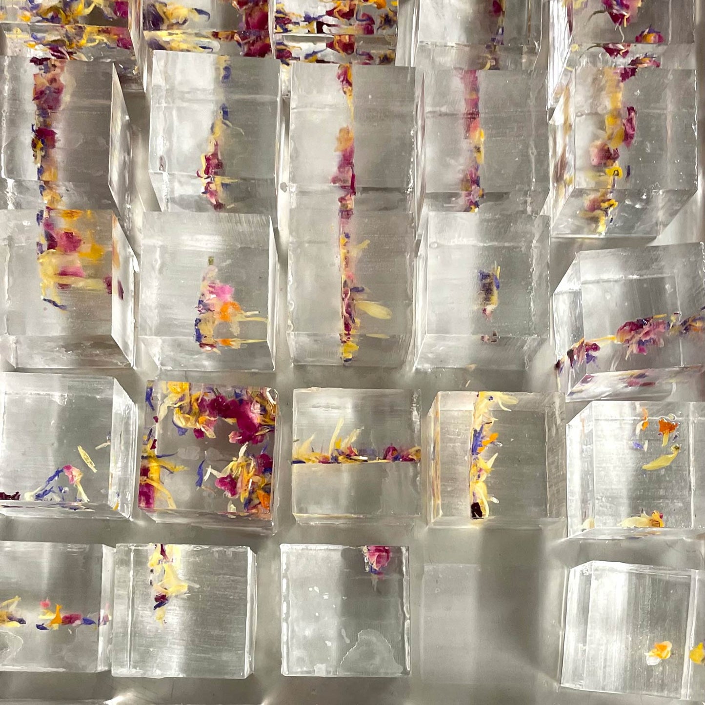 FLORAL CUBES